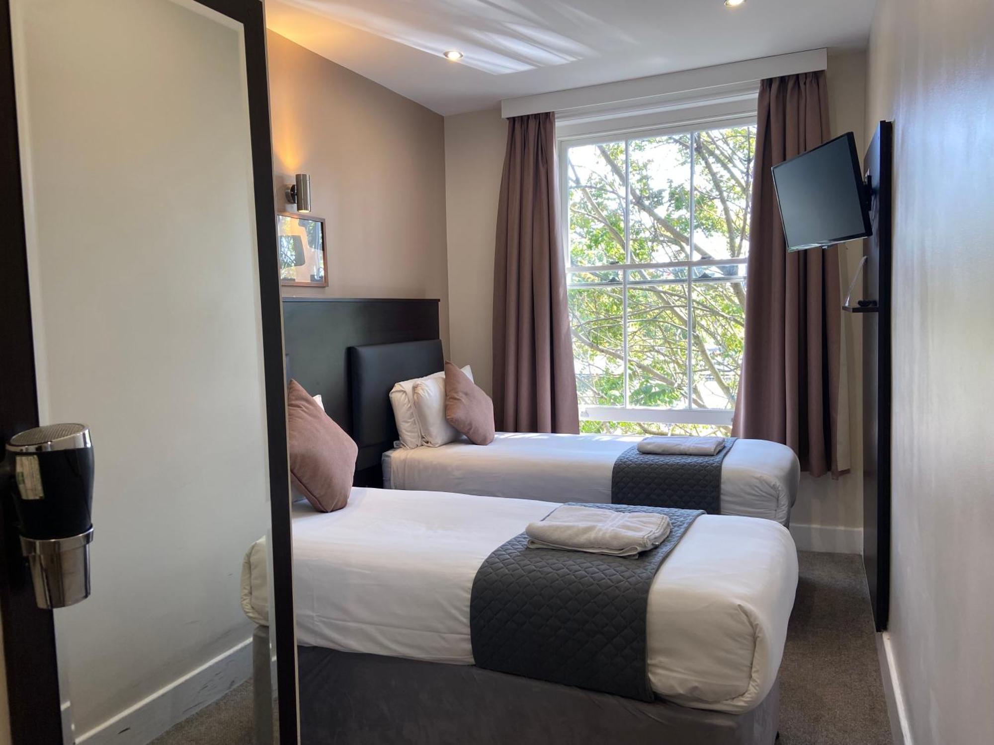 לונדון Trebovir Hotel מראה חיצוני תמונה