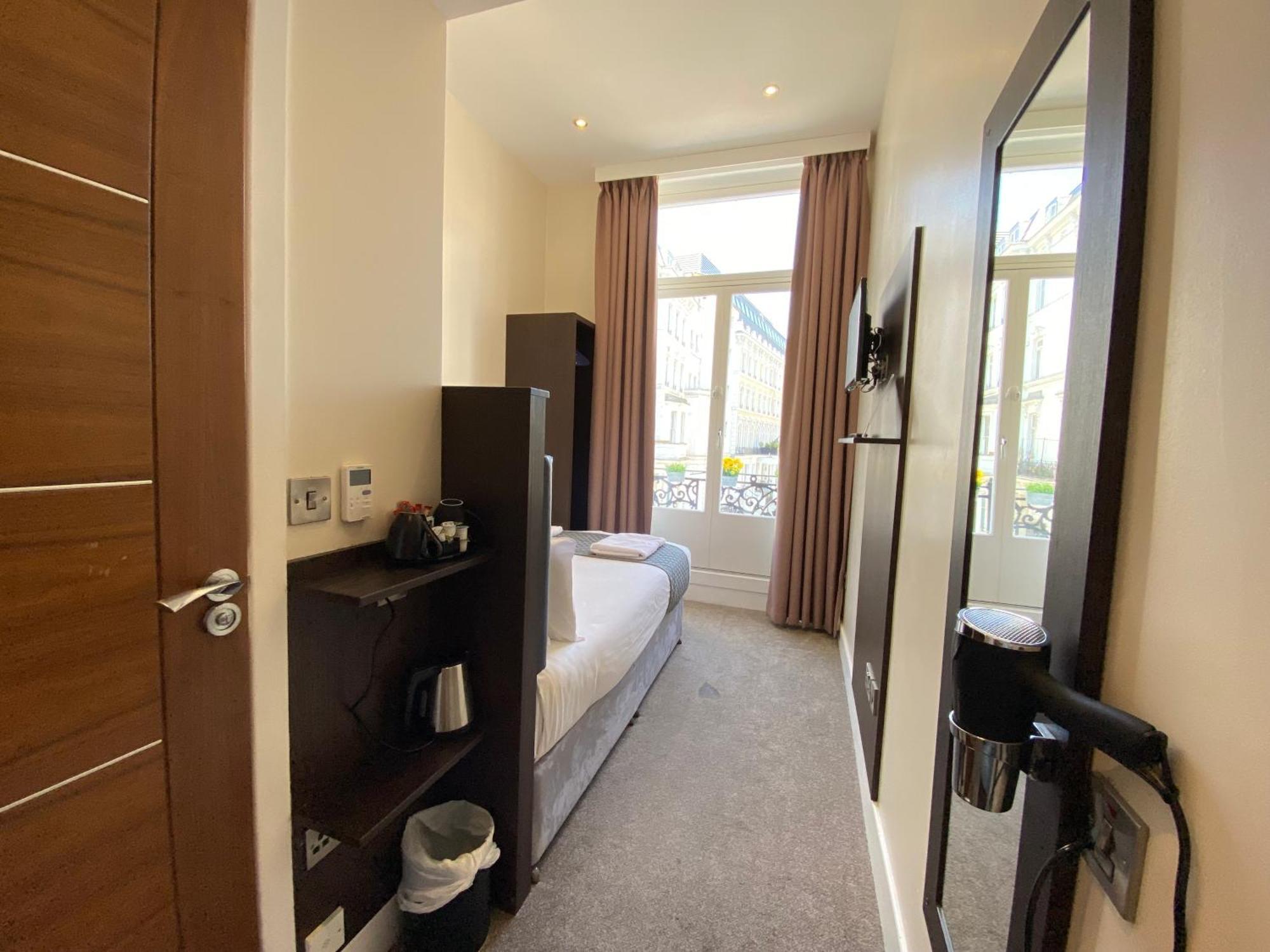 לונדון Trebovir Hotel מראה חיצוני תמונה